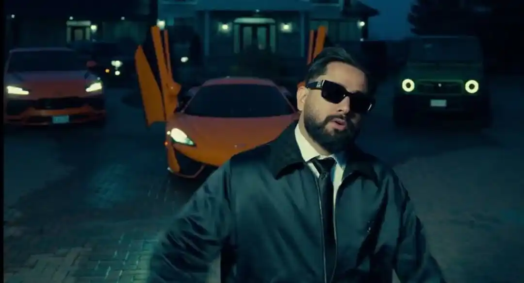Stoole Lyrics in Hindi- Varinder Brar Stoole Lyrics in Hindi- Varinder Brar